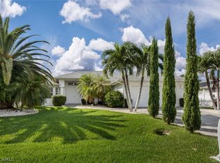 3922 SW 1st Pl, Cape Coral, FL 33914