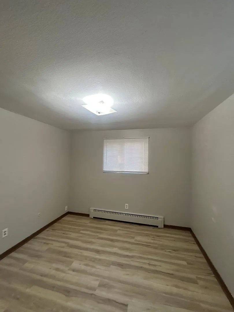 1630 Marion Apartments — Photo 4