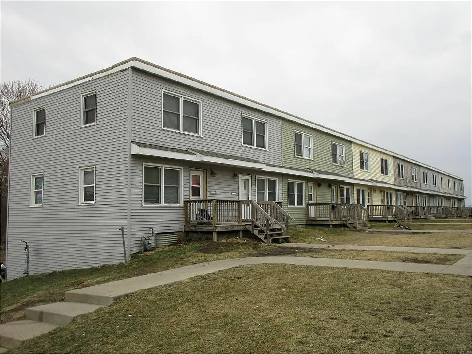 1223 W Mullan Ave photo 1