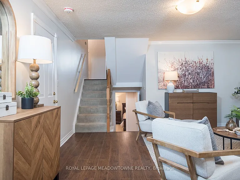 830 Merritt Dr #MAIN — Photo 8