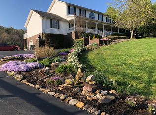 1474 Taylorsville Rd, Lenoir, NC 28645