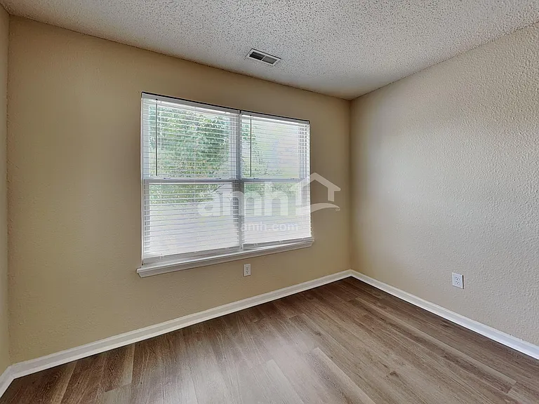 4422 Autumn Crest Ct — Photo 14