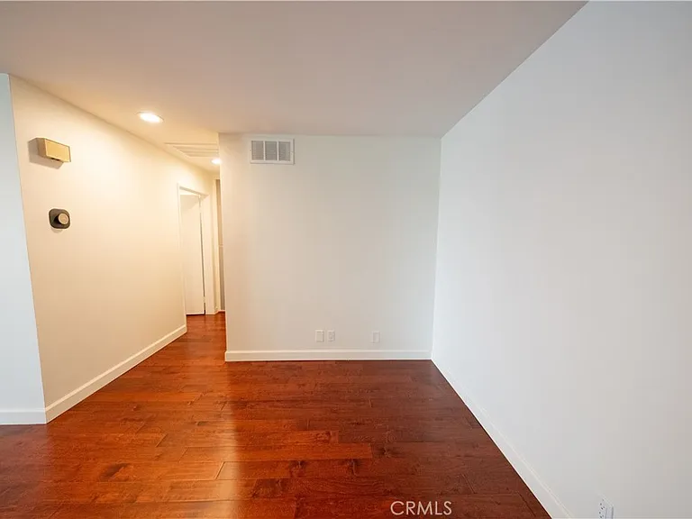 10751 Wilshire Blvd #1405 — Photo 10