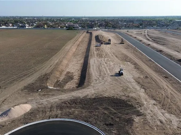 10907 N 27th Ln, McAllen, TX 78504