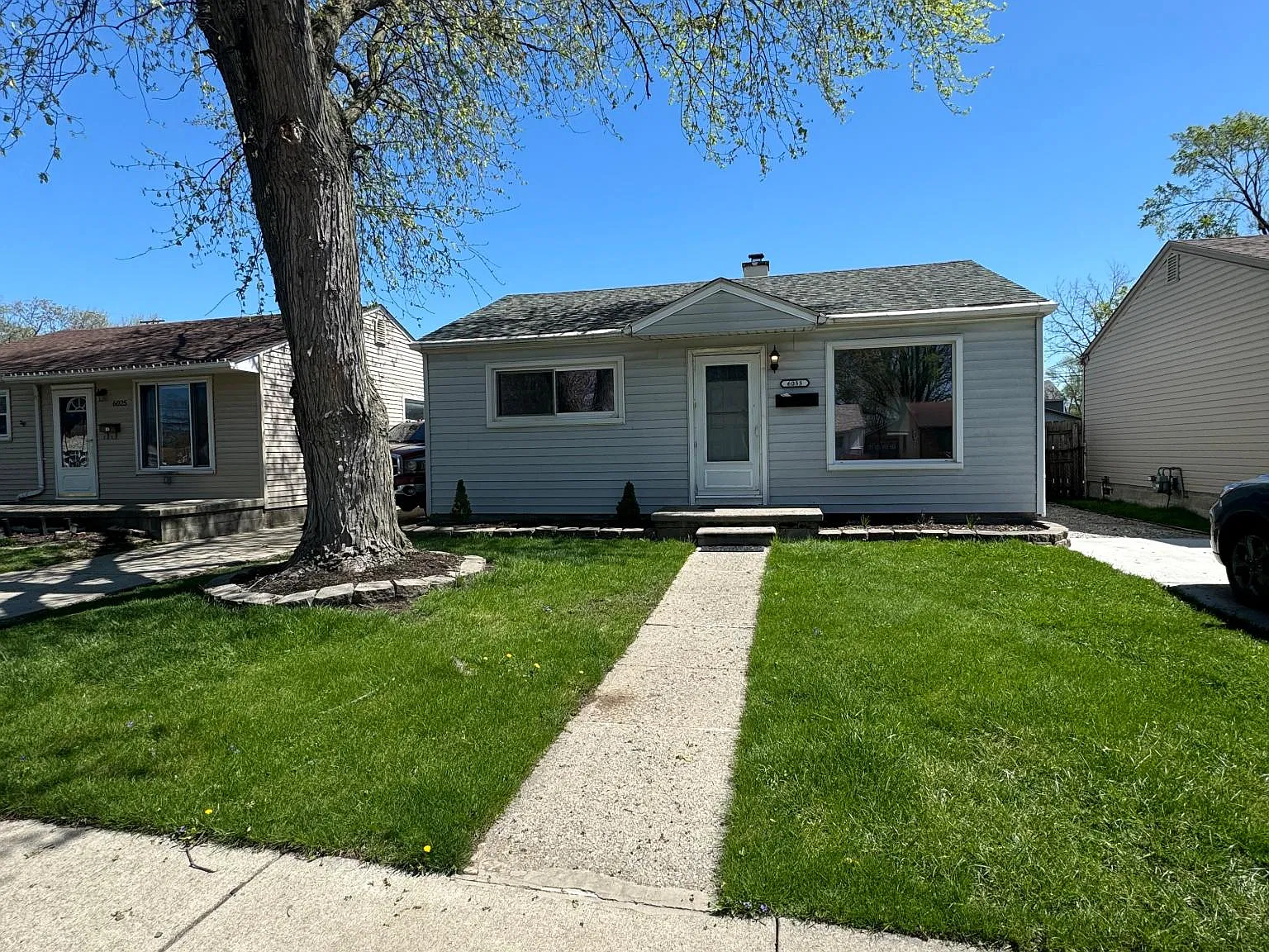2 bed, 700 sqft, $1,250 — Photo 4