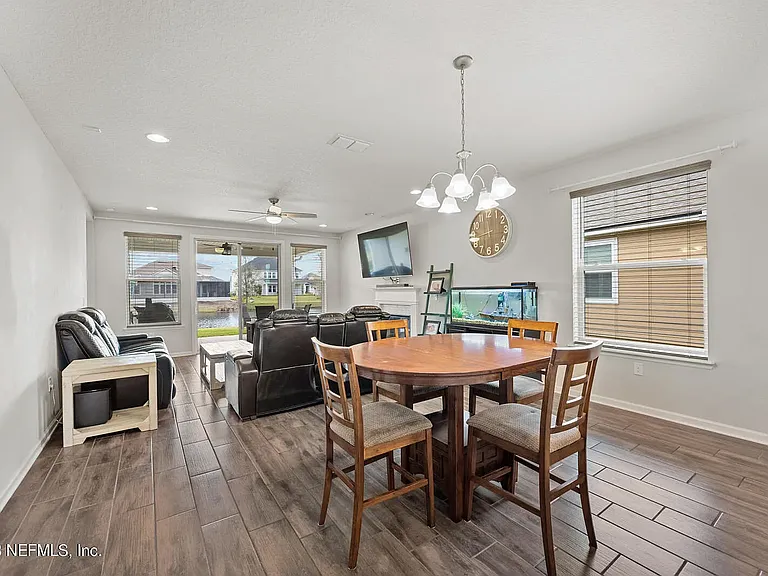 477 Convex Ln — Photo 26