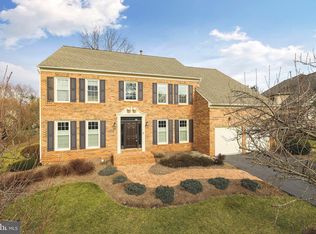 13002 Grey Friars Pl, Herndon, VA 20171