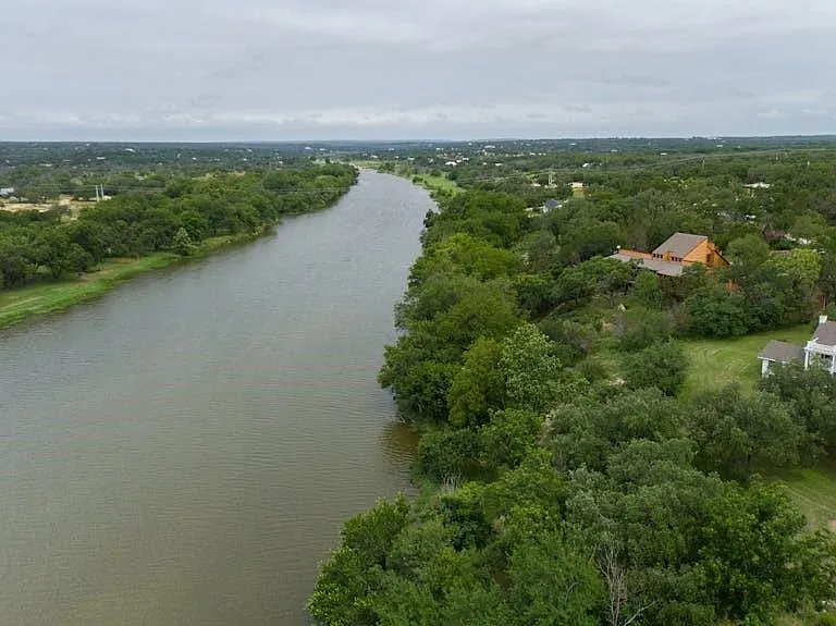 119 River Pl — Photo 34