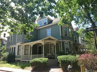 62 Cypress St #1, Brookline, MA 02445