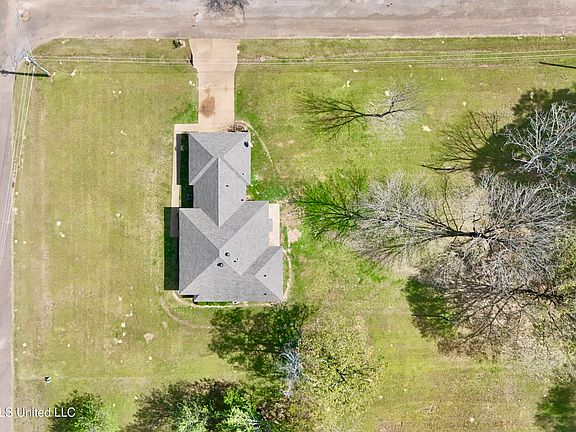 4th image of 316 Ridge Park Dr