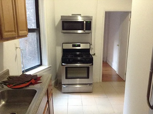 Rented by OGI Management | media 19