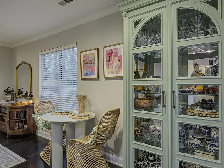 2506 Cranbrook Ln #1 — Photo 10