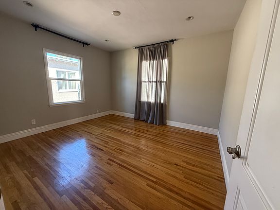 2nd image of 15145 La Maida St