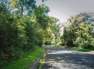 1 Firewood Rd, Huntsville, TX 77340