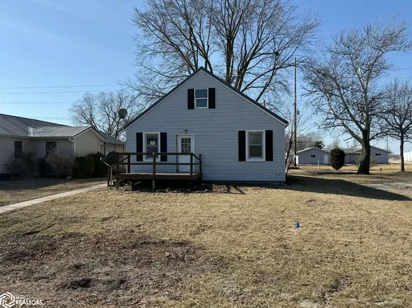 808 Park St, Donnellson, IA 52625