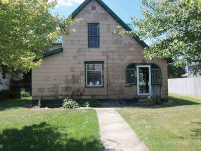 260 E Franklin St, Berne, IN, 46711