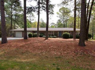 12 Sunset Dr, Whispering Pines, NC 28327