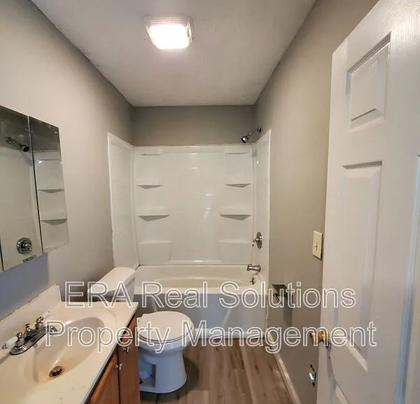 854 Fairwood Ave — Photo 14