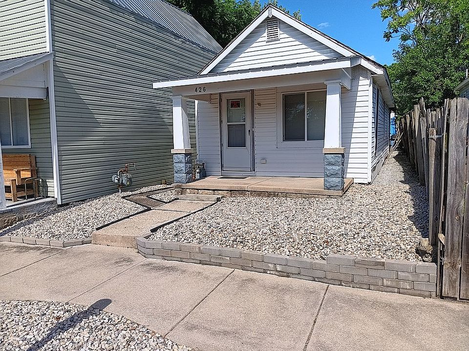 1st image of 426 S Elliott St