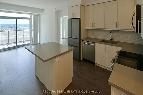 75 Oneida Cres #612 Photo 1