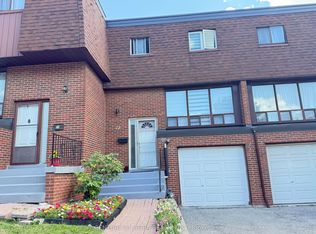 73 Stately Way, Markham, ON L3T3Z9
