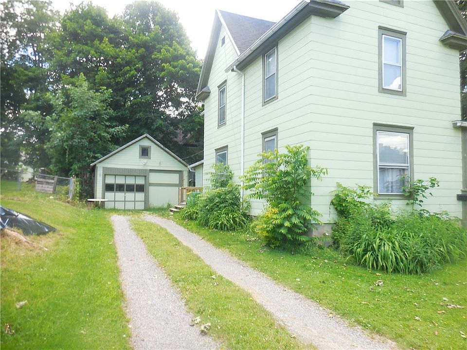 1st image of 54 Borden Ave