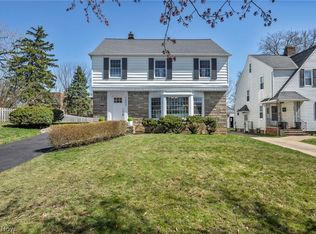 3543 Stoer Rd, Shaker Heights, OH 44122