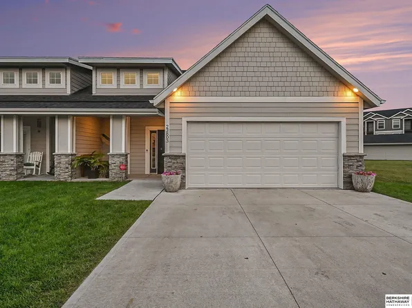 23803 Harvest Heights Cir, Waterloo, NE 68069