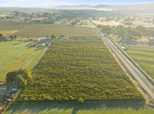 1 Mountain View Rd, Grandview, WA 98930