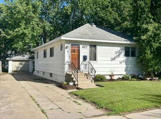 817 1st St SW, Wadena, MN 56482