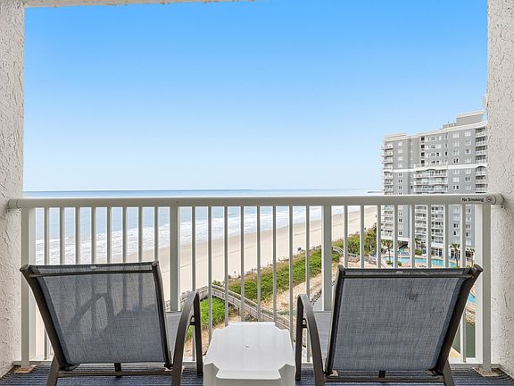 3rd image of 158 Seawatch Dr #910