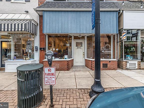 5th image of 107 W State St