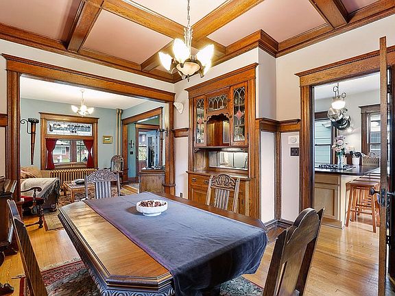 2nd image of 446 Herschel St