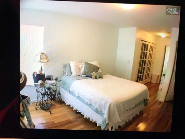 160 Rosewood Hills Dr, Columbia, SC 29205