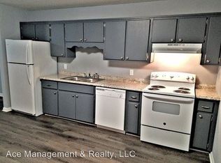 1817 Tower St SE APT 1, Decatur, AL 35601