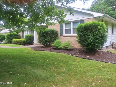 153 Horizon View Drive, East Greenbush, NY, 12061