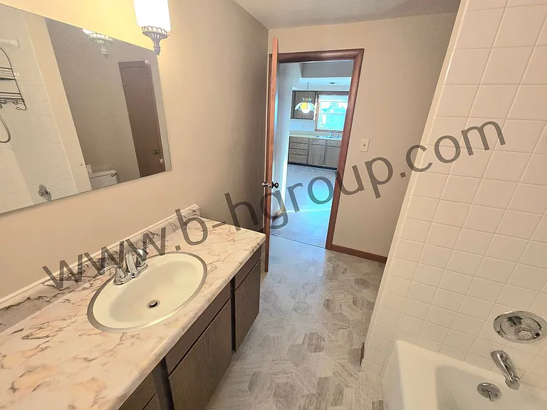 5103 24th Ave — Photo 9