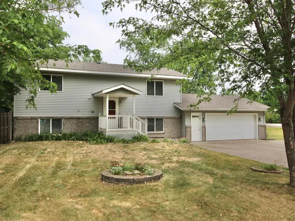 10 3rd Ave NW, Rice, MN 56367