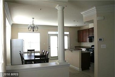 Family Room & Kitchen Combo