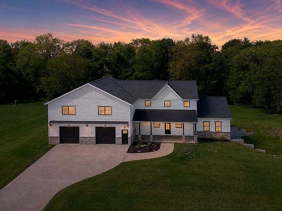 2nd image of 7845 Fitzgerald Rd