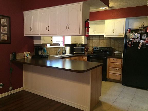 5th image of 3110 Dwelle Dr