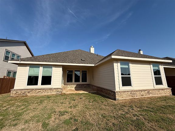 4th image of 509 Smith Rd