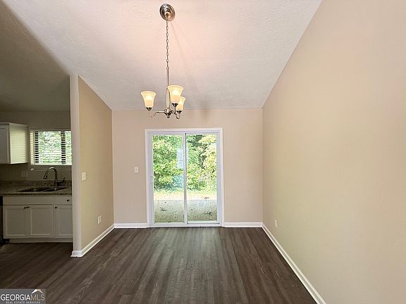 4th image of 5112 Huxley Rd