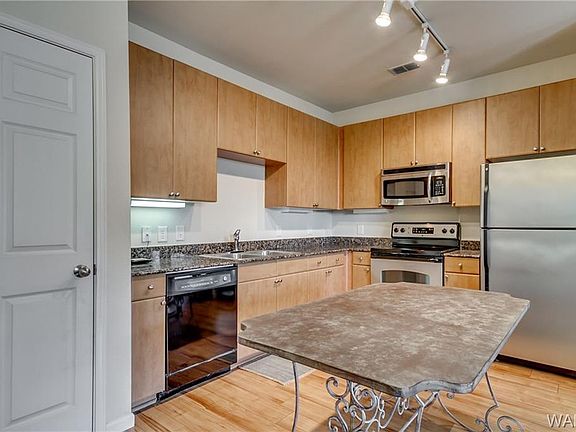 5th image of 1901 5th Ave E Unit 2206