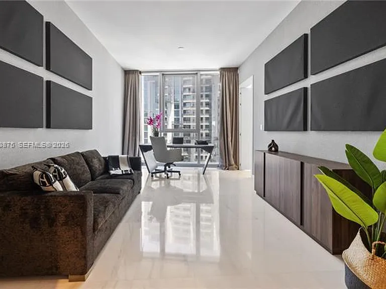 300 Biscayne Blvd #3104 — Photo 27