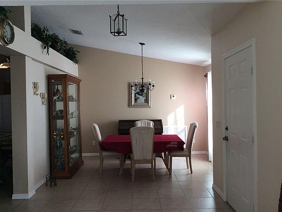 3rd image of 1921 SW McAllister Ln