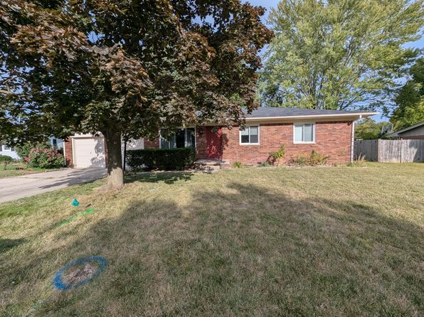 2220 Huron Rd