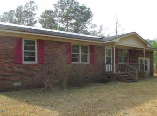 898 Harrison Creek Rd, Rocky Point, NC 28457