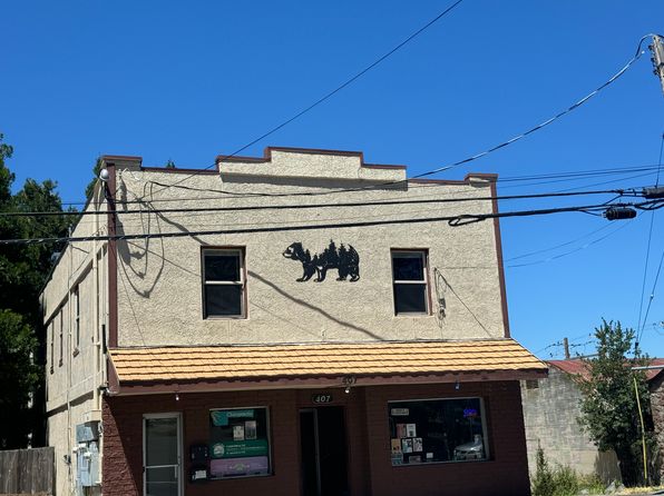 407 S Mount Shasta Blvd APT 1