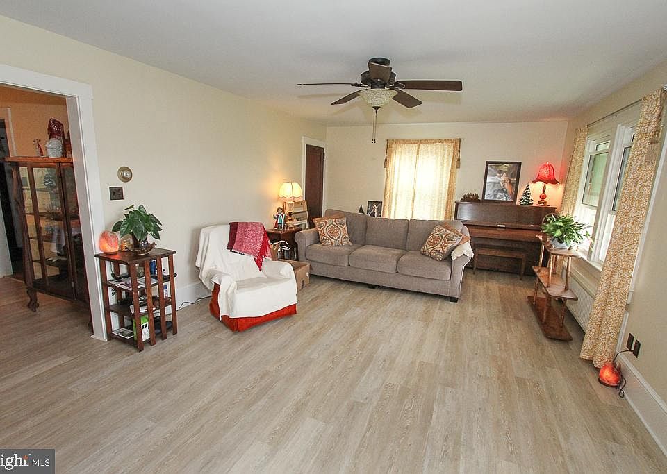 54 Covered Bridge Rd, Oley, PA 19547 Zillow